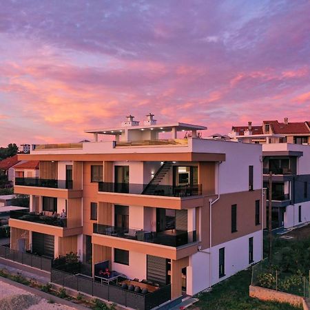 Leonardo Luxury Residence 2 Penthouse With Jacuzzi Zadar Exterior photo