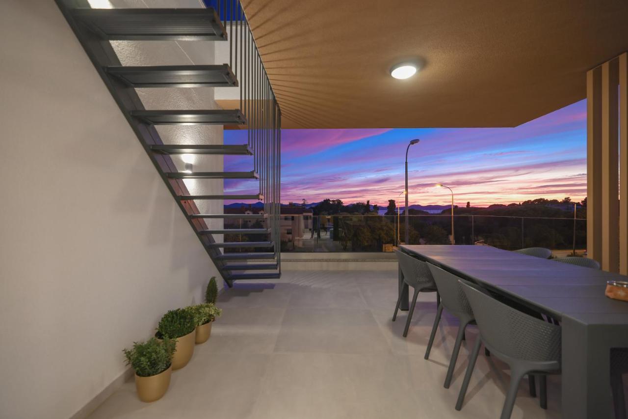 Leonardo Luxury Residence 2 Penthouse With Jacuzzi Zadar Exterior photo