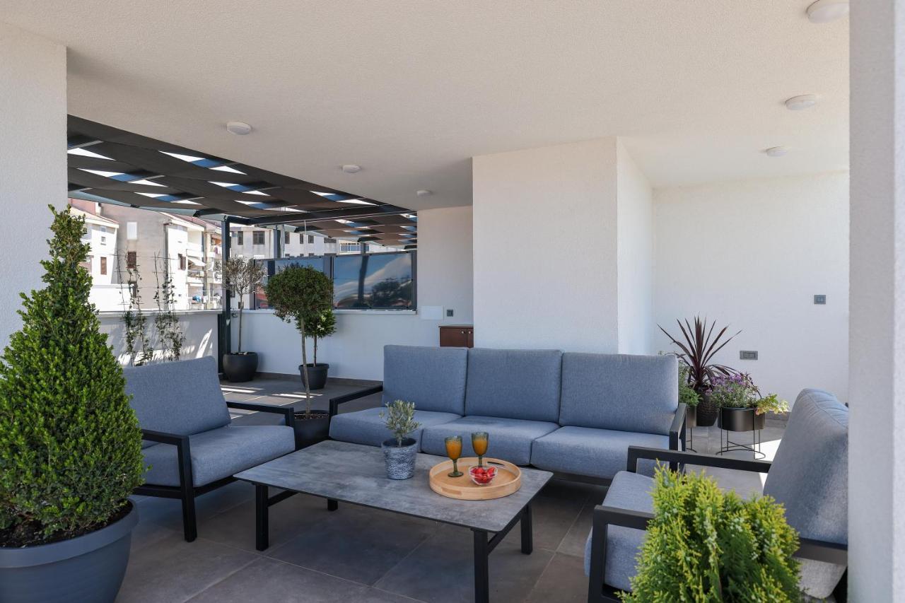 Leonardo Luxury Residence 2 Penthouse With Jacuzzi Zadar Exterior photo