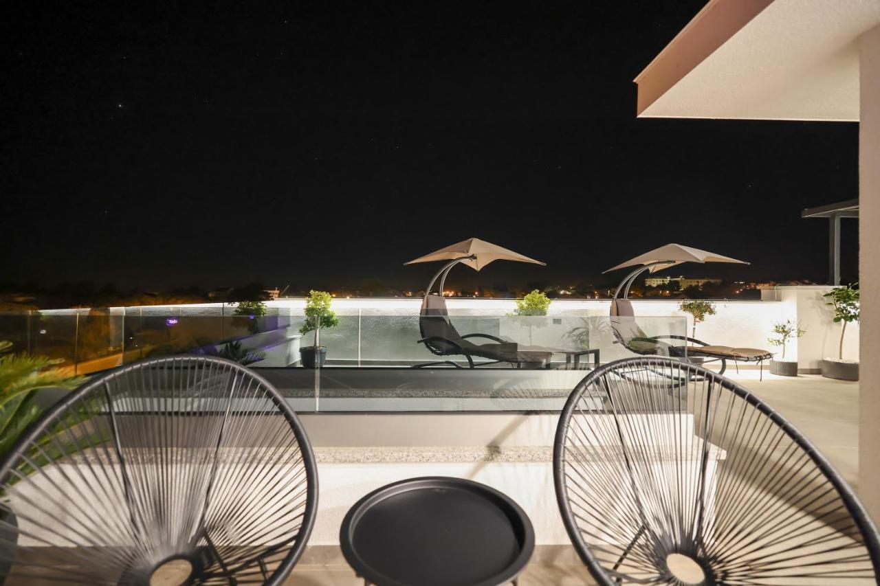 Leonardo Luxury Residence 2 Penthouse With Jacuzzi Zadar Exterior photo